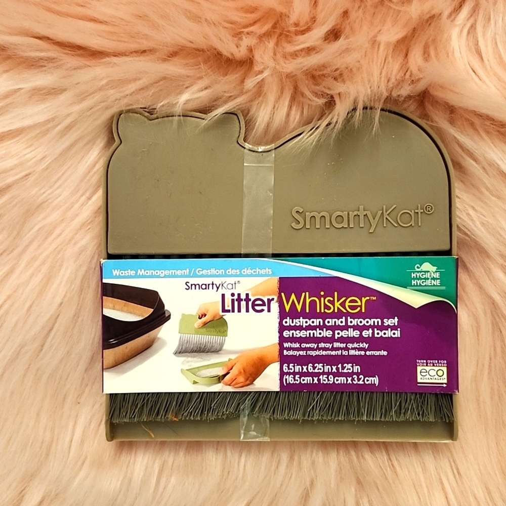 Brand New SMARTYKAT Litter Whisker Dustpan & Broom Set